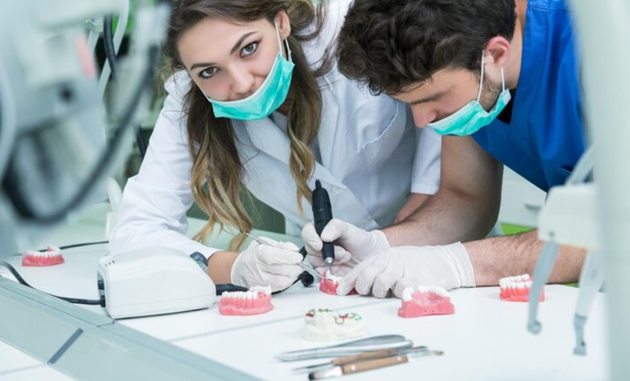 Job Zahntechniker